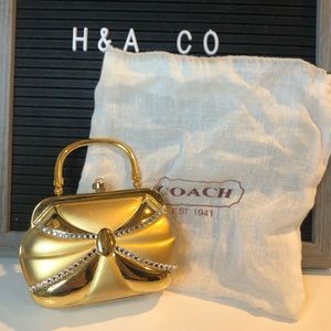 Vintage Gold Metal Purse 👛